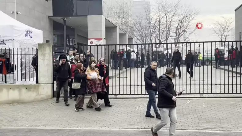 Patlama Kurbanlarının Naaşları Ailelerine Teslim Edildi