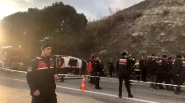 Balıkesir’de Kaza: 2 Ölü, 10 Yaralı