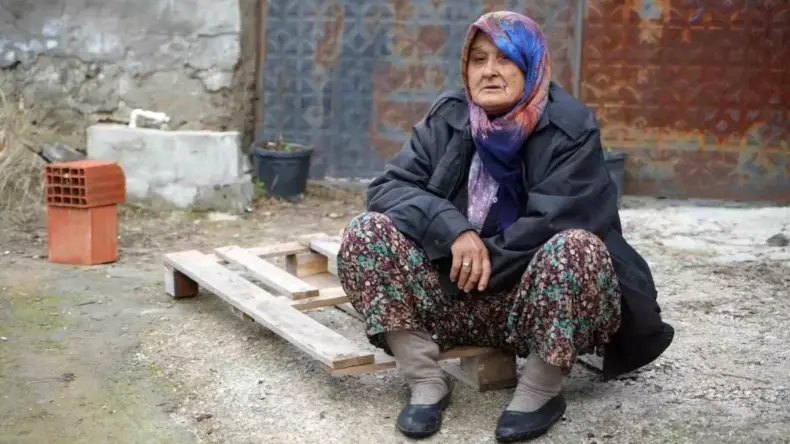 Balıkesir’de Yangında İki Torununu Kaybeden Babaannenin Acı Hikayesi