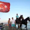 Ayvalık’ta Atlı Jandarma Güvenliği Artırıyor