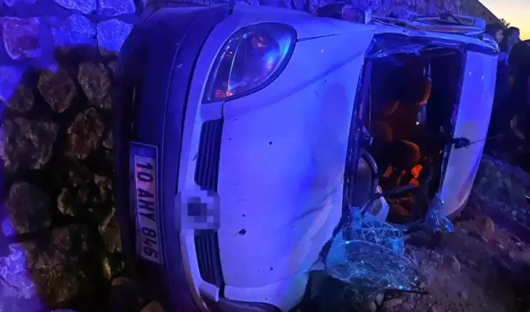 Balıkesir’de Zincirleme Kaza: 1 Ölü, 4 Yaralı