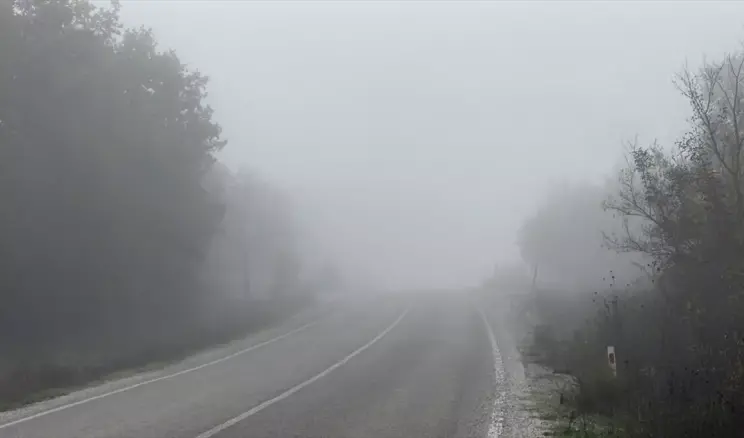 Kazdağları’nda Sis Trafiği Yavaşlattı