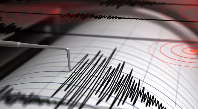 Sındırgı’da 3.6 ve 4.3 büyüklüğünde deprem