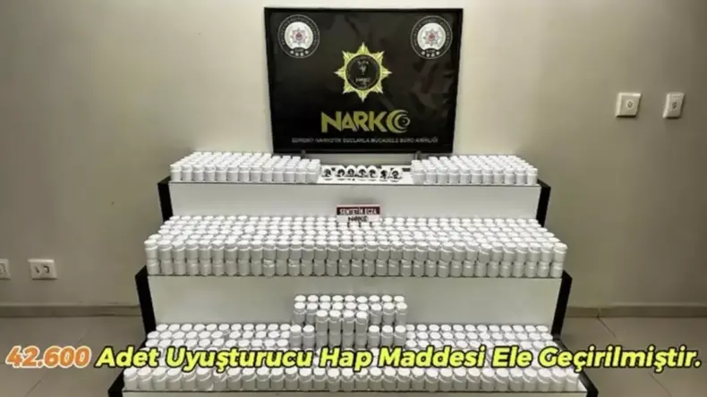 Balıkesir’de 42 Bin Sentetik Ecza Hapı Ele Geçirildi