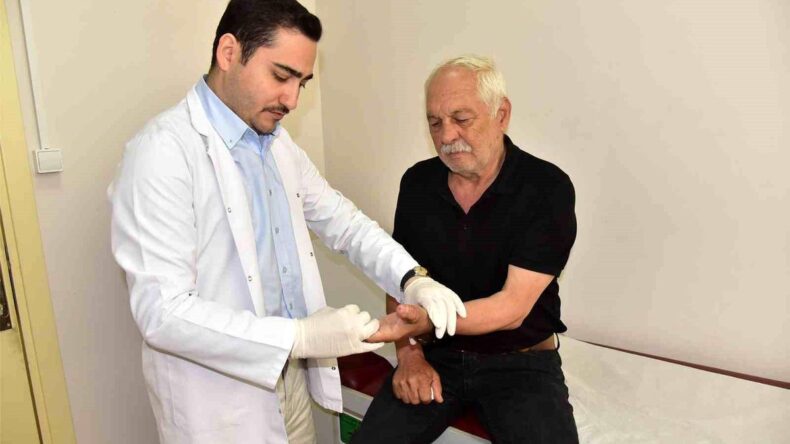Kopmuş Başparmak Mikrocerrahi ile Yeniden Dikeildi